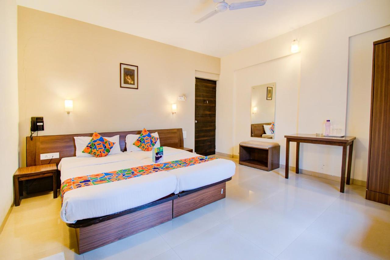 Fabhotel Home Away Homes Viman Nagar Pune Eksteriør billede